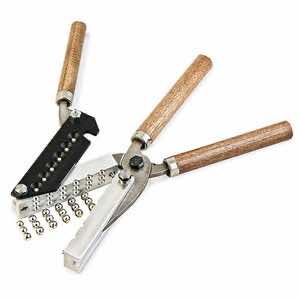 Lee Precision 90192 Mold 000 Buckshot with Handle 70 gr 12 Gauge Steel w/Wood Handle Capacity 2 Bullets